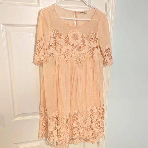 Holding Horses Cream Flutter Sleeve Sundress - Picture 1 of 10